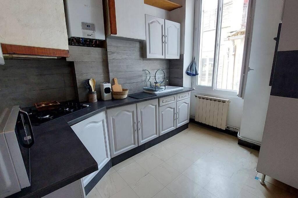 Appartement Spacieux Et Agreable マルセイユ エクステリア 写真