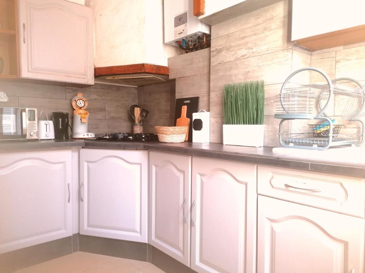 Appartement Spacieux Et Agreable マルセイユ エクステリア 写真